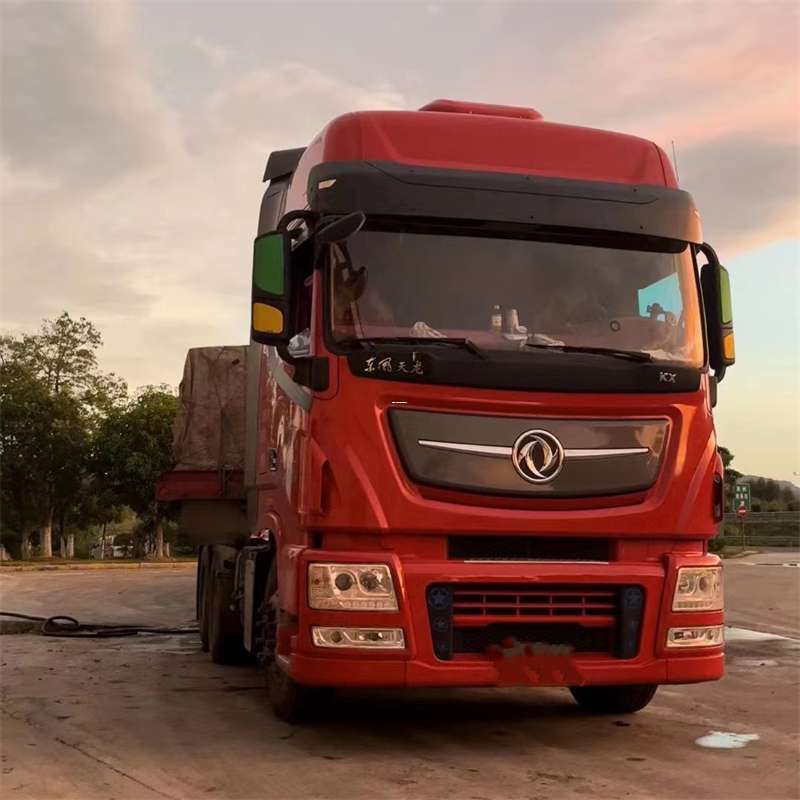 武定县玛曲县：物流专线的高效货运之旅