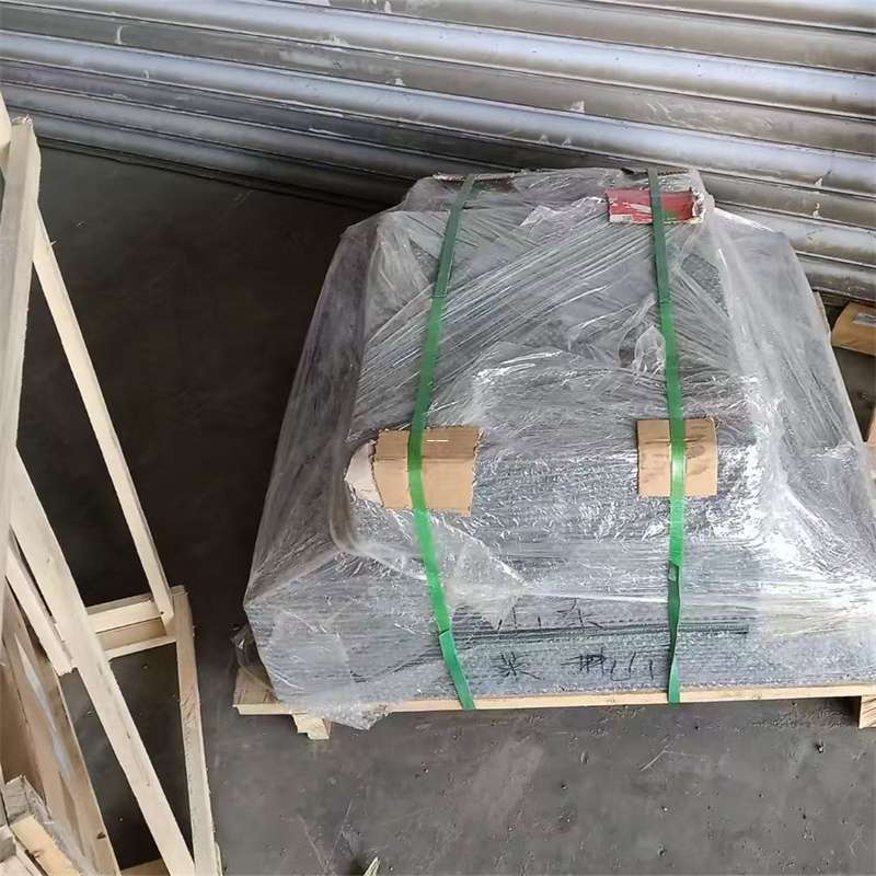 武定县岗巴县进仓物流：专线直达的多元货运探索