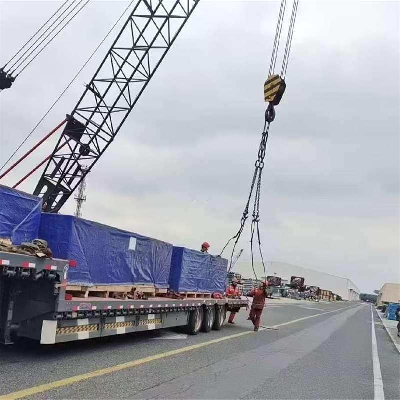 武定县吉木乃县物流专线：大件货运与进仓出口的高效之旅