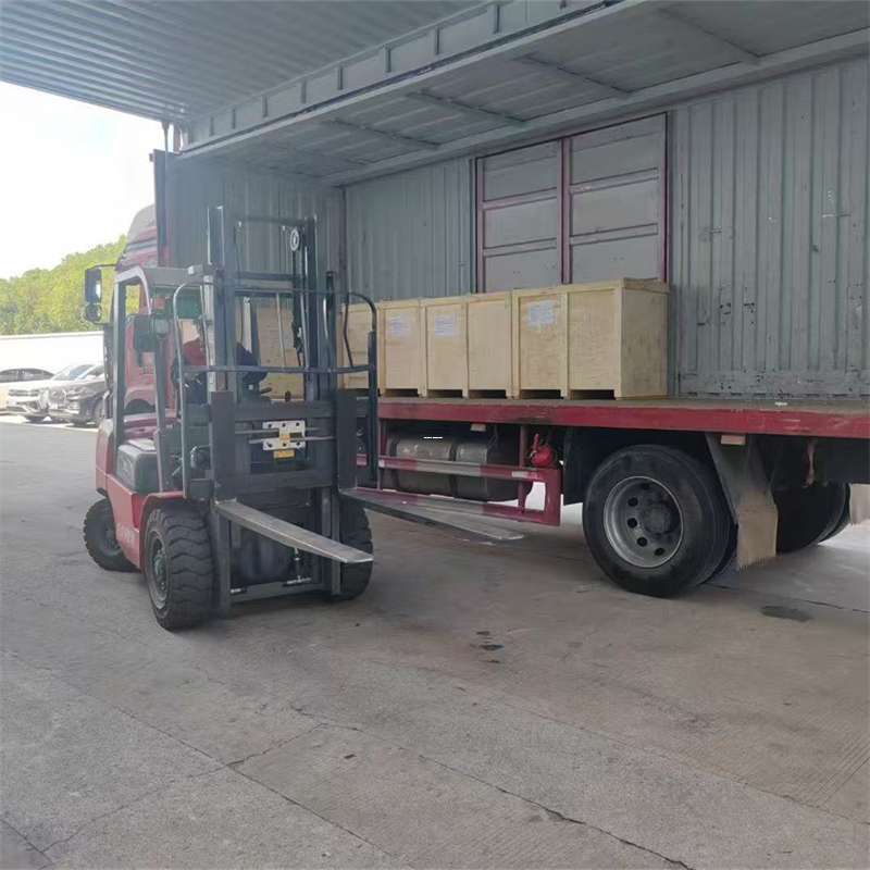 武定县海南州进仓物流：多元货运的精彩之旅