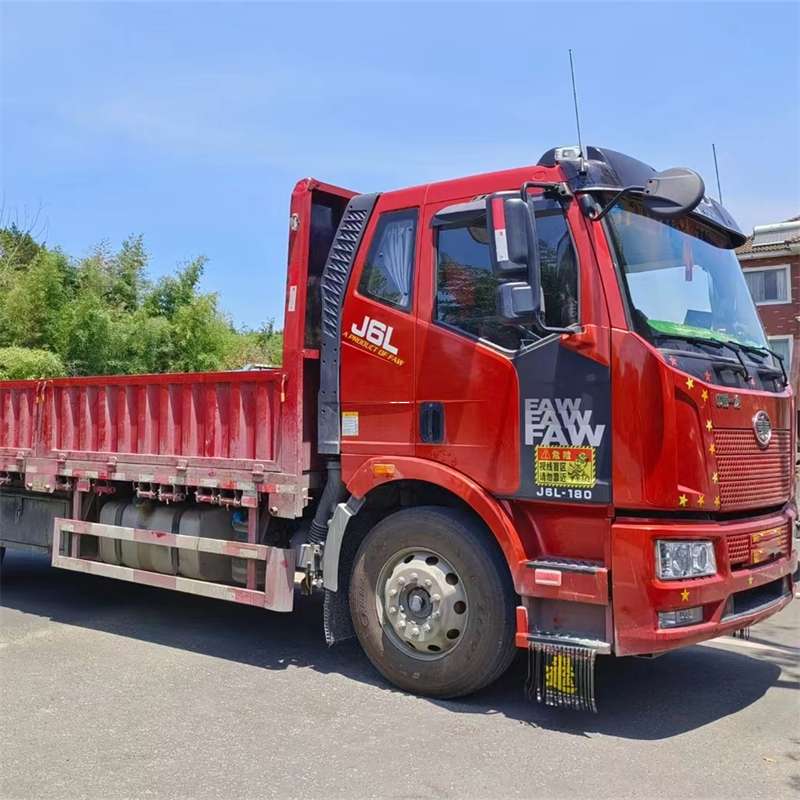 武定县务川县进仓物流：专线直达的多元货运探索