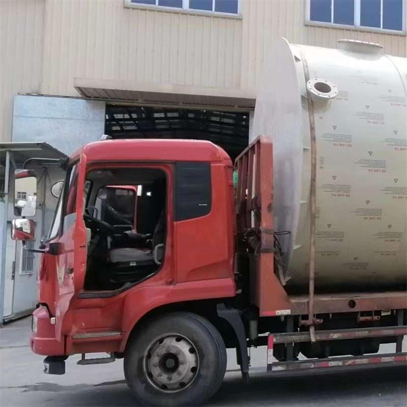 武定县铁门关市：物流专线的高效货运之旅